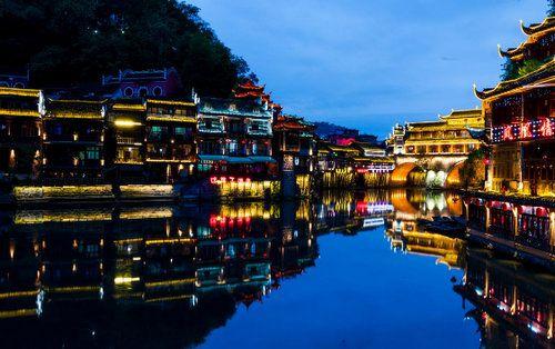 湖南旅游景点大全（湖南旅游景点大全排名新闻）