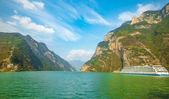 {壹葡}(湖北有名的旅游景点有哪些)