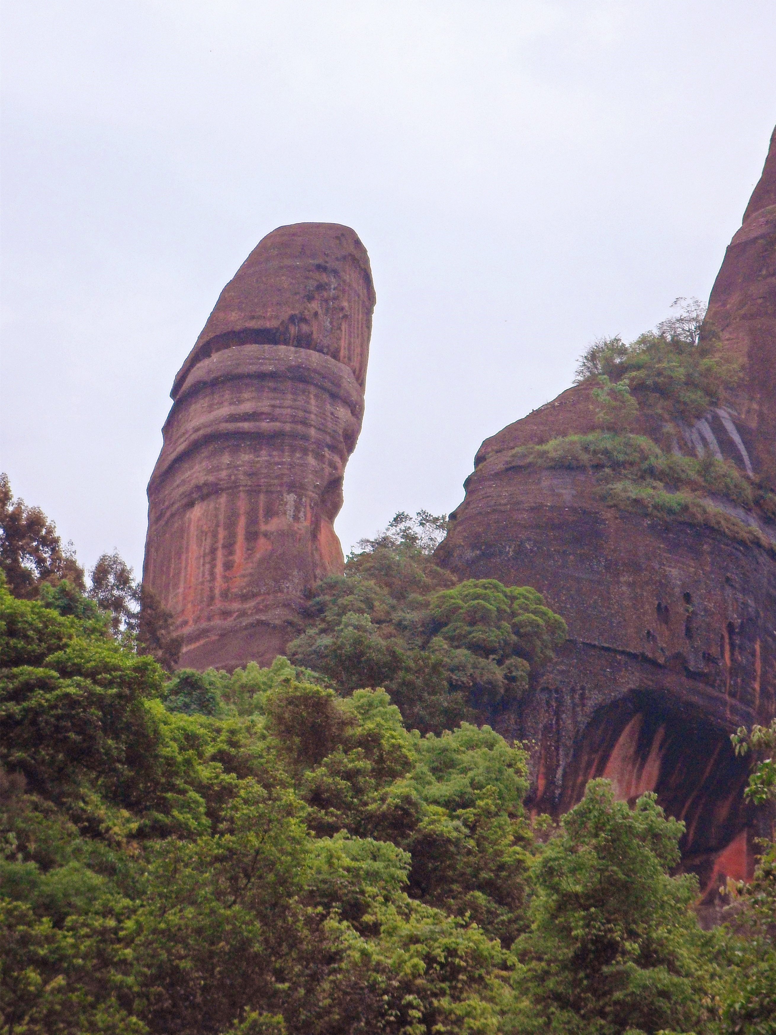 {壹葡娛樂}(丹霞山旅游风景区图片)